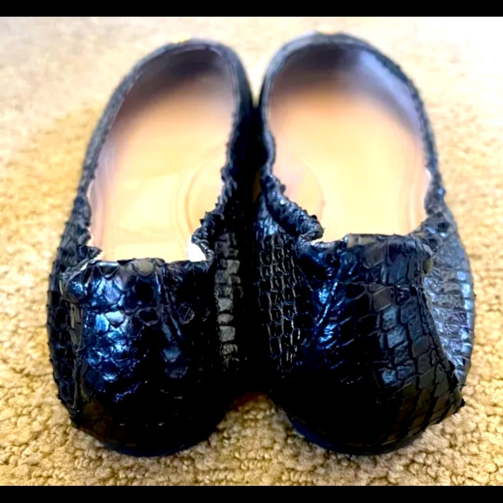 TORI BURCH LEATHER SNAKESKIN BALLET FLATS SHOES W/ LOGO 5.5 NEW - Picture 6 of 7